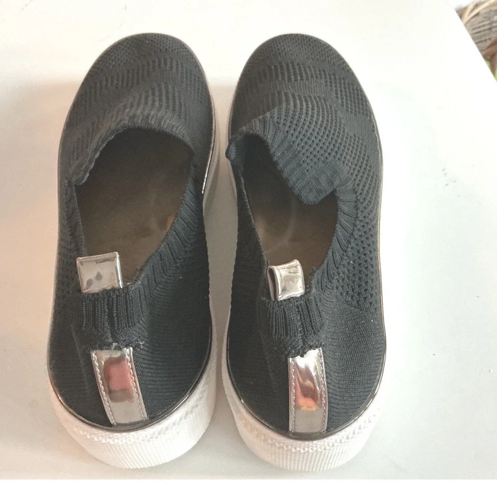 Vintage 7 Eight Womens Black Knit Platform Slip On Sneakers Silver Trim Size 8